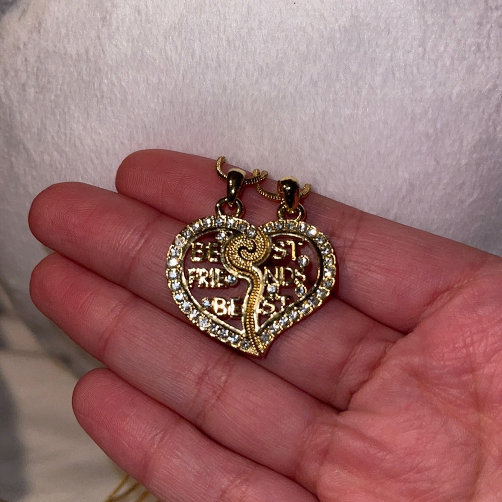 Gold bestfriend necklaces
